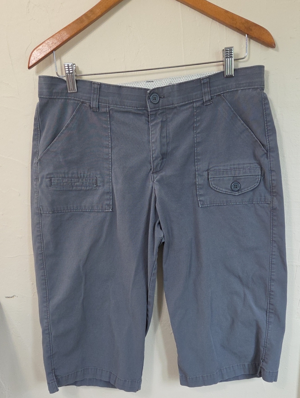 Lee Comfort Waistband Stretch Cargo Capris Size 12